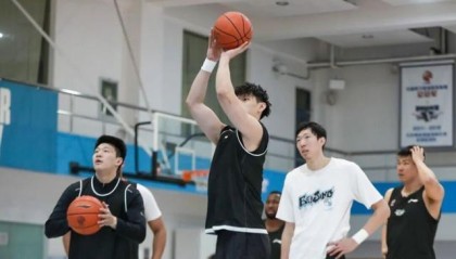 星空娱乐官方APP下载入口-CBA最后一轮前瞻：北京深圳争第3 广州北控压哨争12四川或42连败