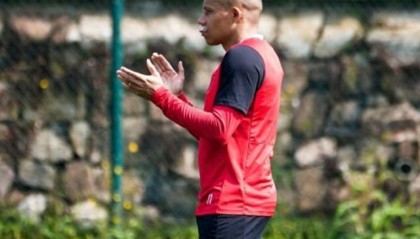 中超2名外援昨天赛后同时感叹：中国非常安全，在这里很幸福！|河南队|巴西|姆布拉|法甲|意甲_新浪体育_新浪新闻